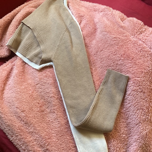 Crop top - Picture 3 of 4